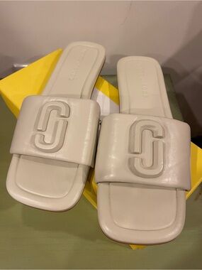 MARC JACOBS Cloud White Sandal